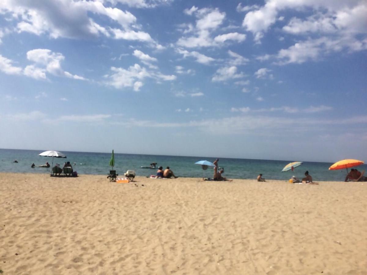 See To Sea Apartments Paralia Dionysiou Exterior photo